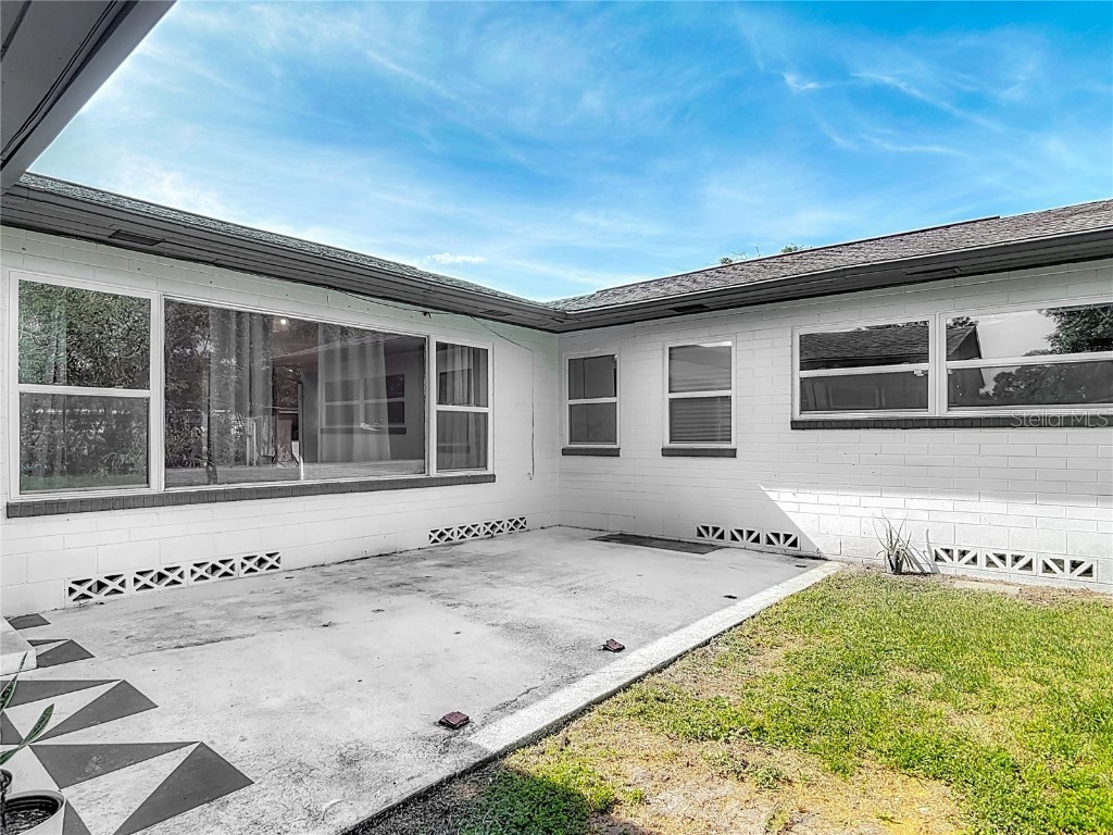 243 S Hull Avenue Deland FL 32720 V4941976 image31