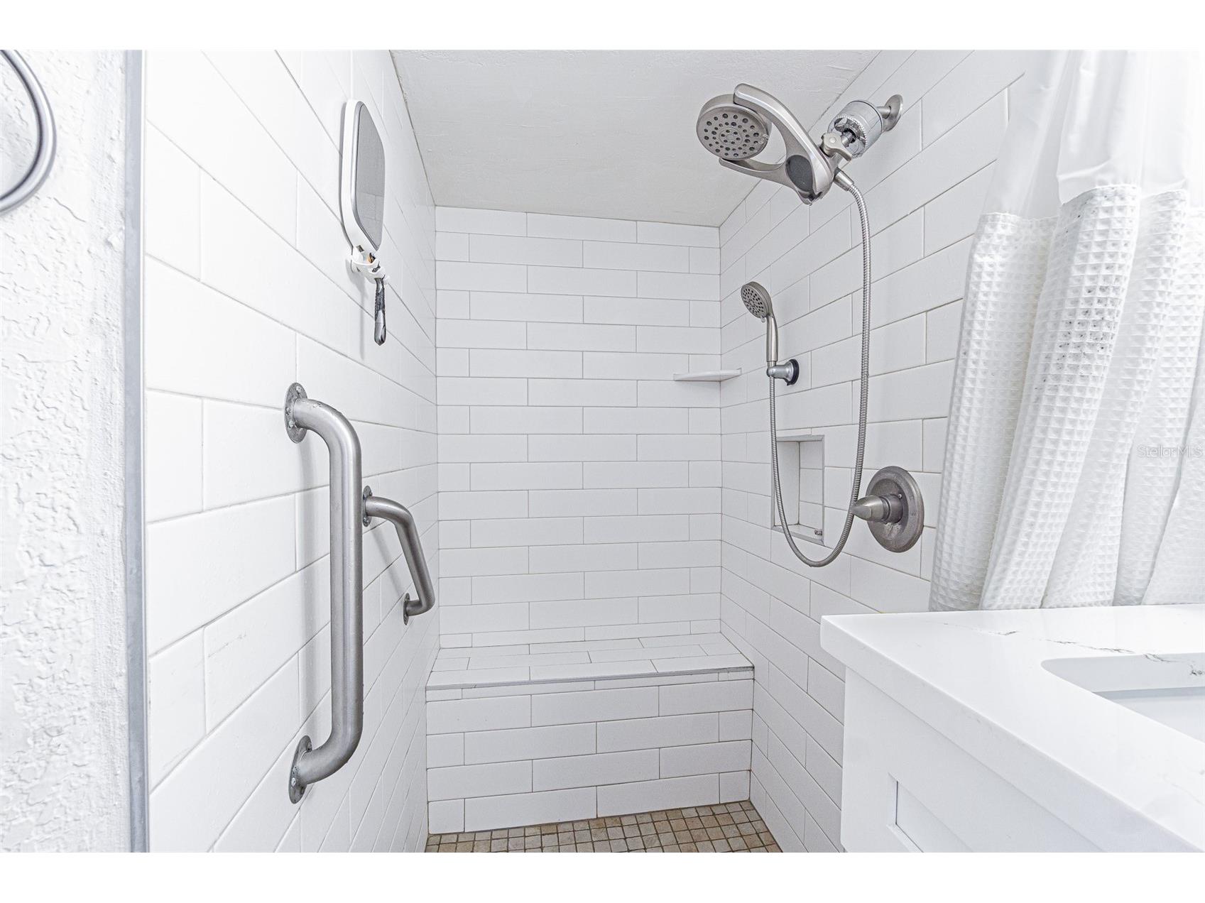 243 Snell Isle Boulevard NE Saint Petersburg FL 33704 TB8496115 image23