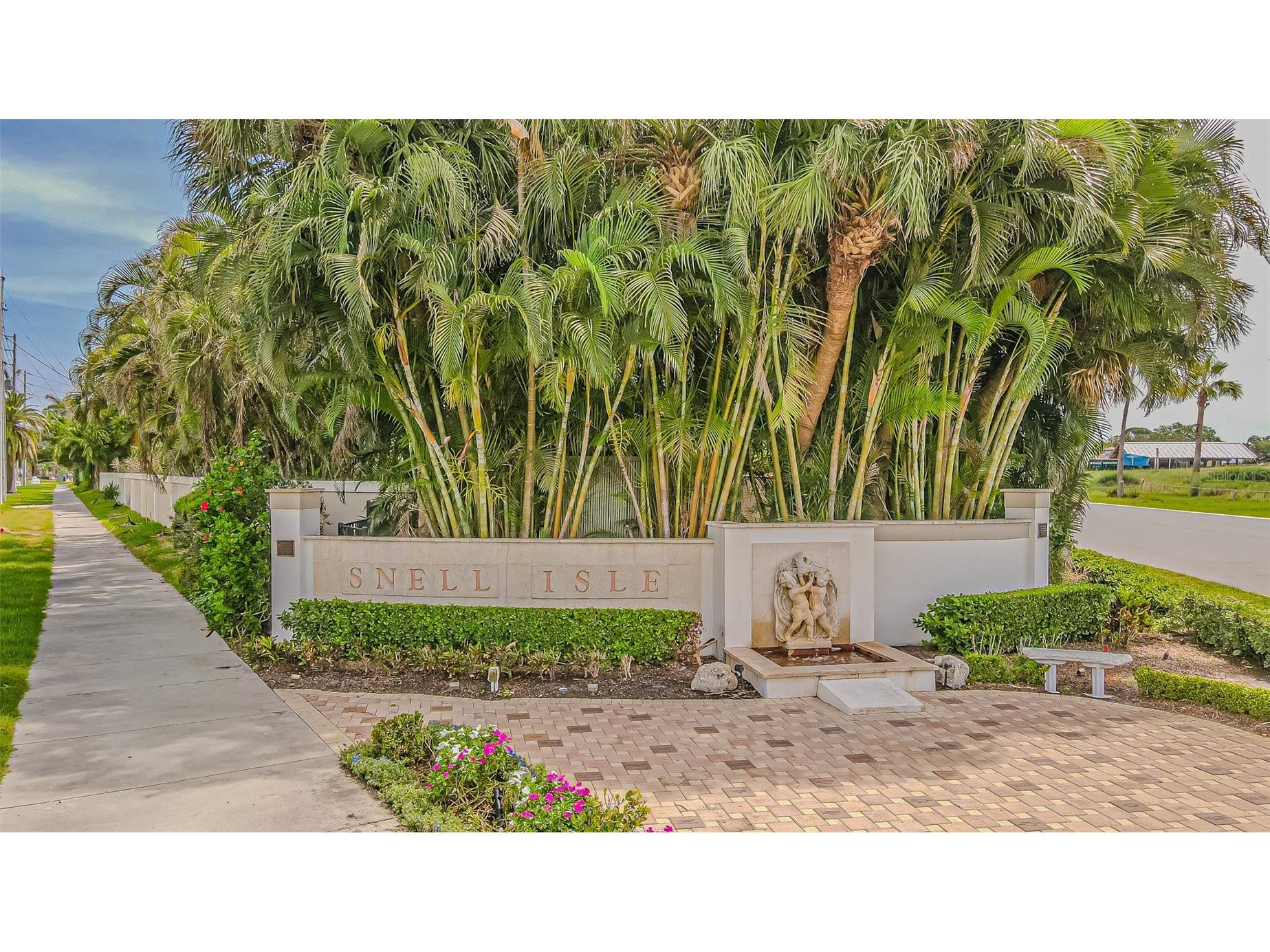 243 Snell Isle Boulevard NE Saint Petersburg FL 33704 TB8496115 image3
