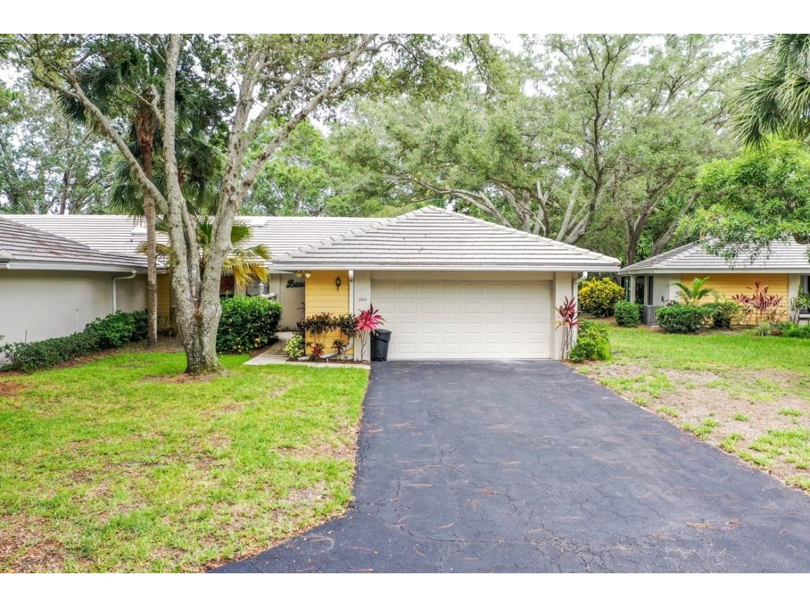 243 Southampton Lane #273 Venice FL 34293 A4519223 image1