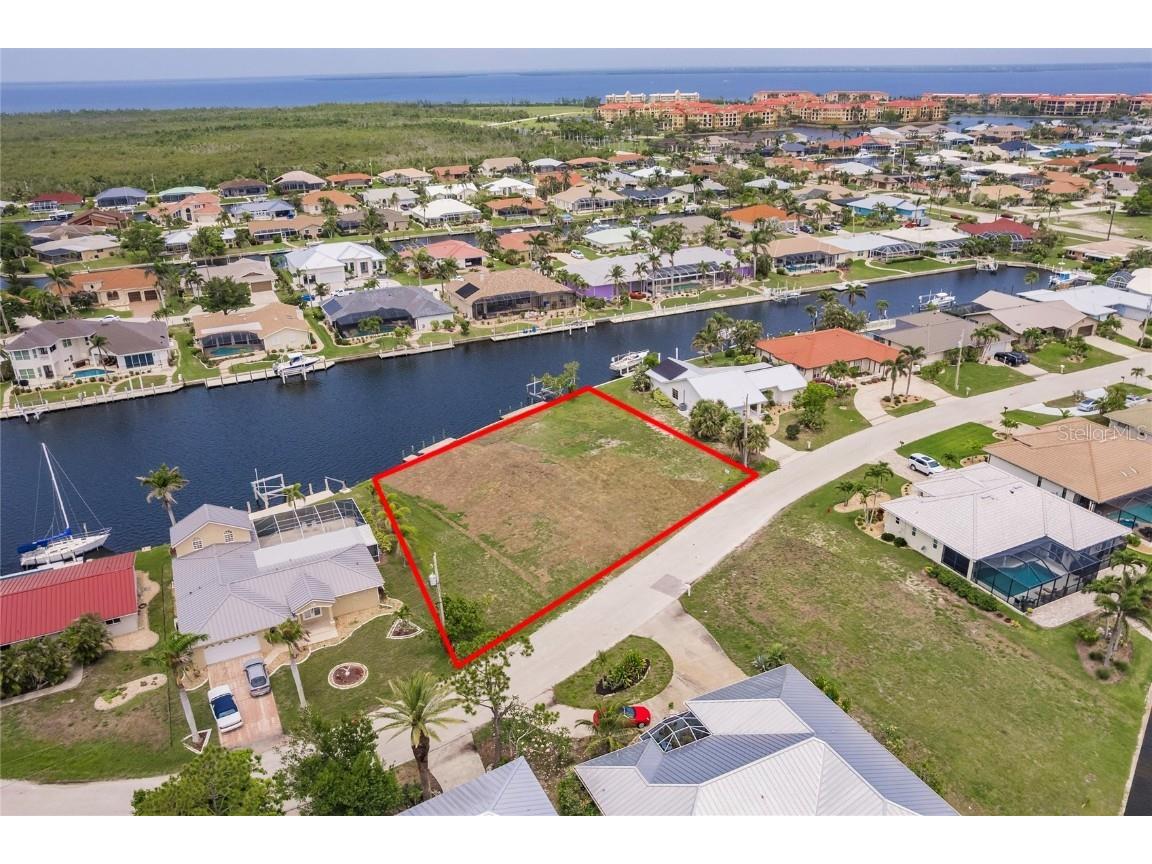 243 Venezia Court Punta Gorda FL 33950 C7499079 image1