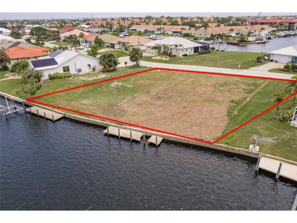 243 Venezia Court Punta Gorda FL 33950 C7499079 image10