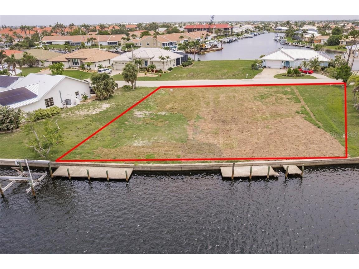 243 Venezia Court Punta Gorda FL 33950 C7499079 image11
