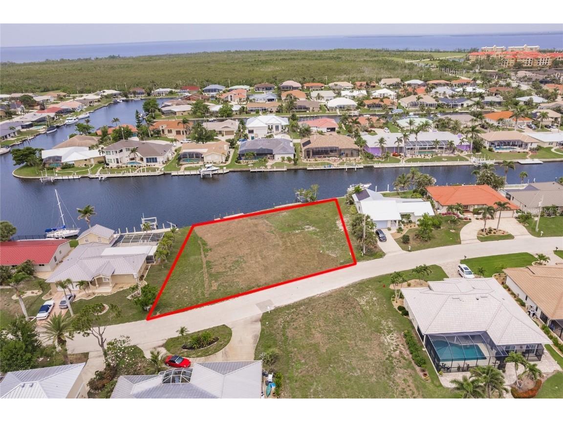243 Venezia Court Punta Gorda FL 33950 C7499079 image2