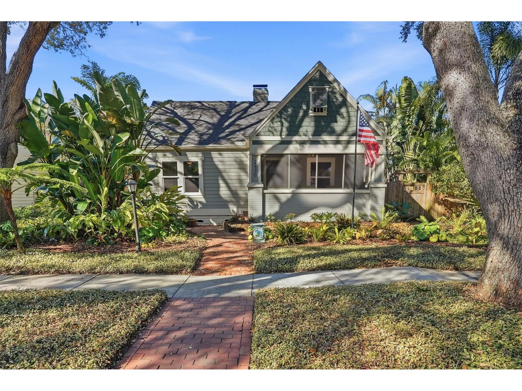 2430 14th Street N Saint Petersburg FL 33704 TB8473563 image1