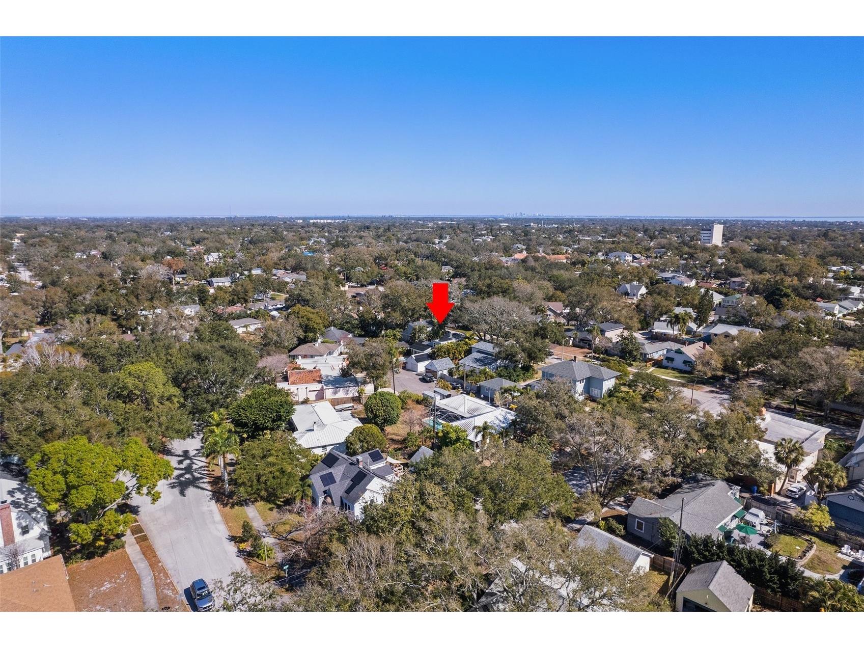 2430 14th Street N Saint Petersburg FL 33704 TB8473563 image48