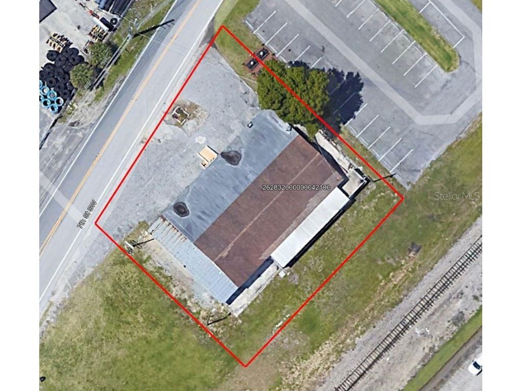 2430 7th Street SW Winter Haven FL 33880 P4928023 image1