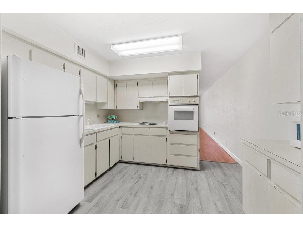 2430 Brazilia Drive #20 Clearwater FL 33763 TB8445766 image5