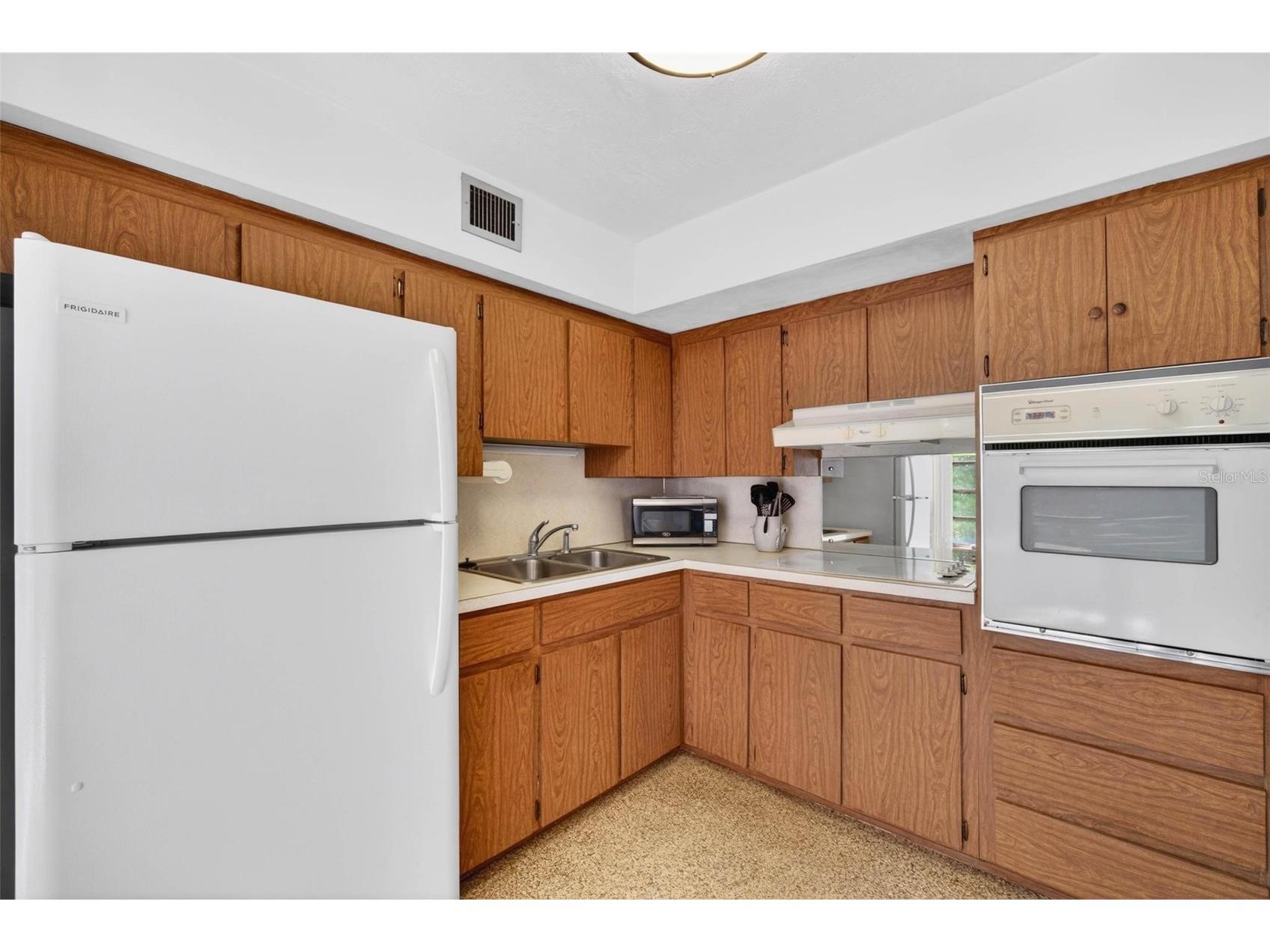 2430 Brazilia Drive #64 Clearwater FL 33763 TB8499382 image7