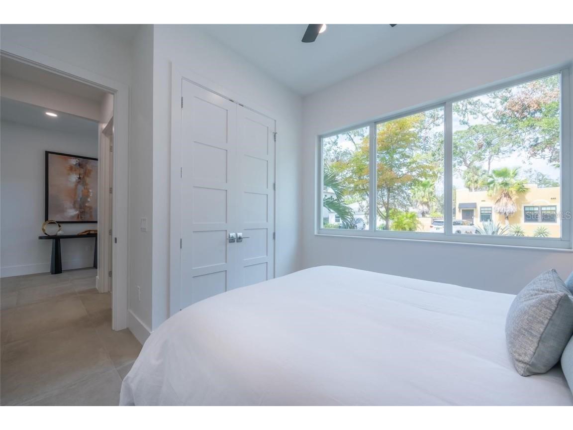 2430 Floyd Street Sarasota FL 34239 A4672666 image35