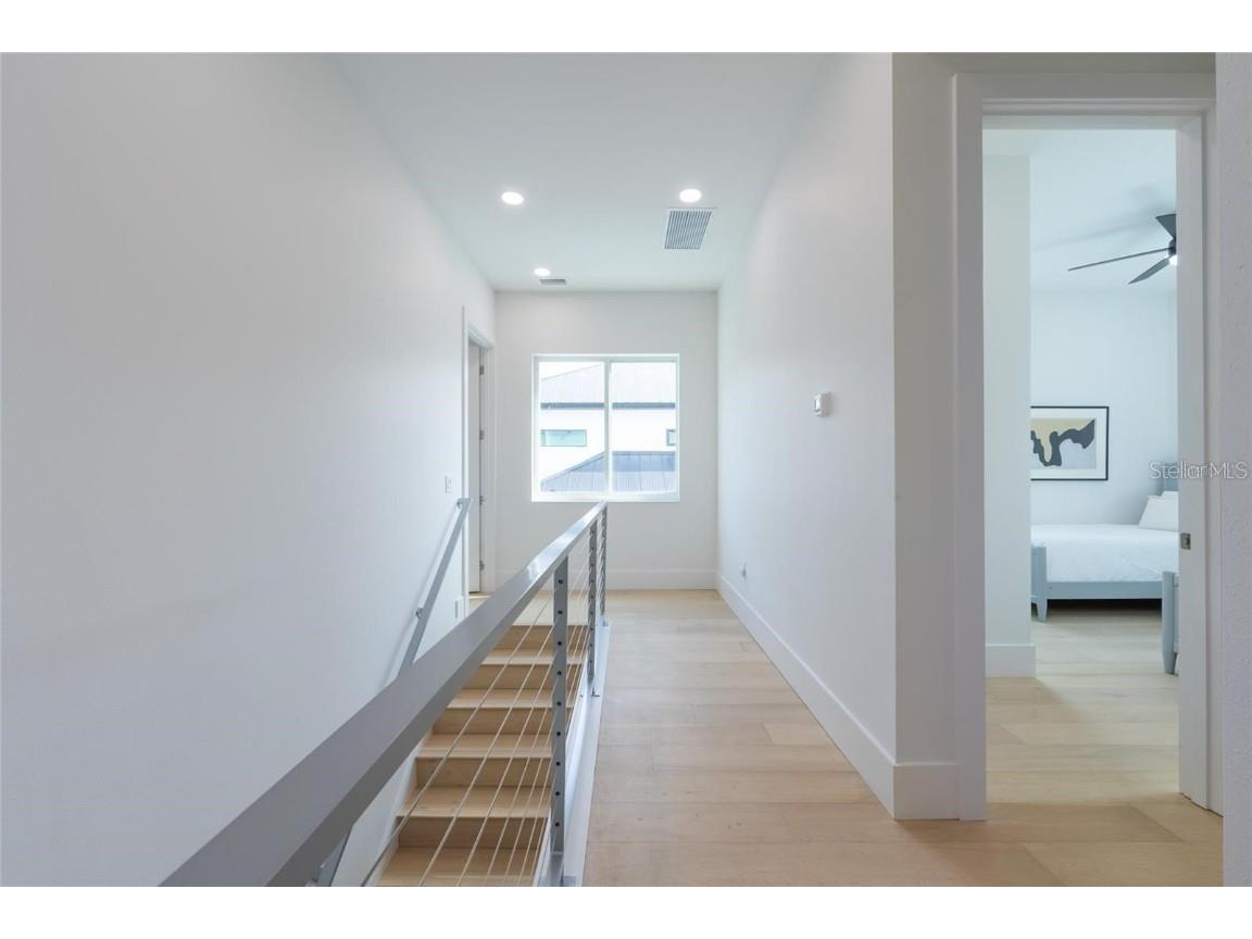 2430 Floyd Street Sarasota FL 34239 A4672666 image40