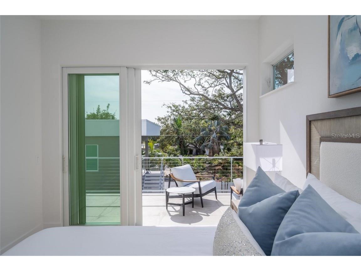 2430 Floyd Street Sarasota FL 34239 A4672666 image46