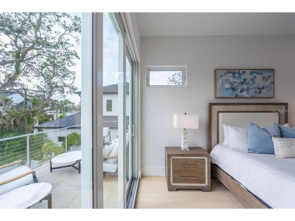 2430 Floyd Street Sarasota FL 34239 A4672666 image50