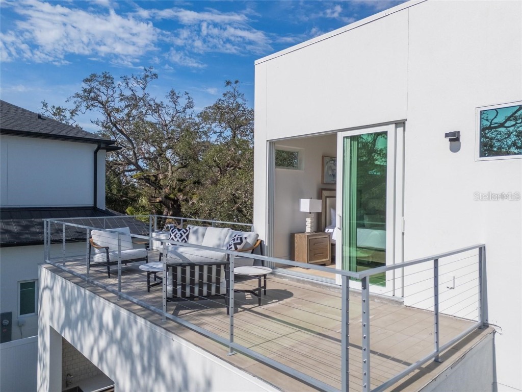 2430 Floyd Street Sarasota FL 34239 A4672666 image53