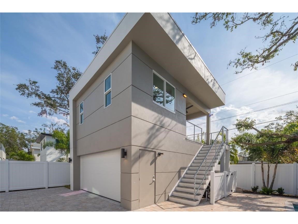 2430 Floyd Street Sarasota FL 34239 A4672666 image67