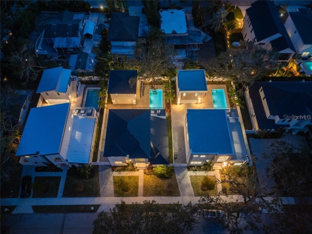 2430 Floyd Street Sarasota FL 34239 A4672666 image82