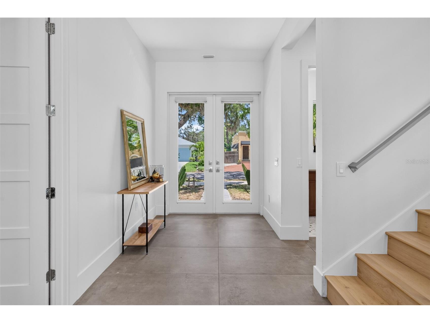 2430 Floyd Street Sarasota FL 34239 A4697497 image6