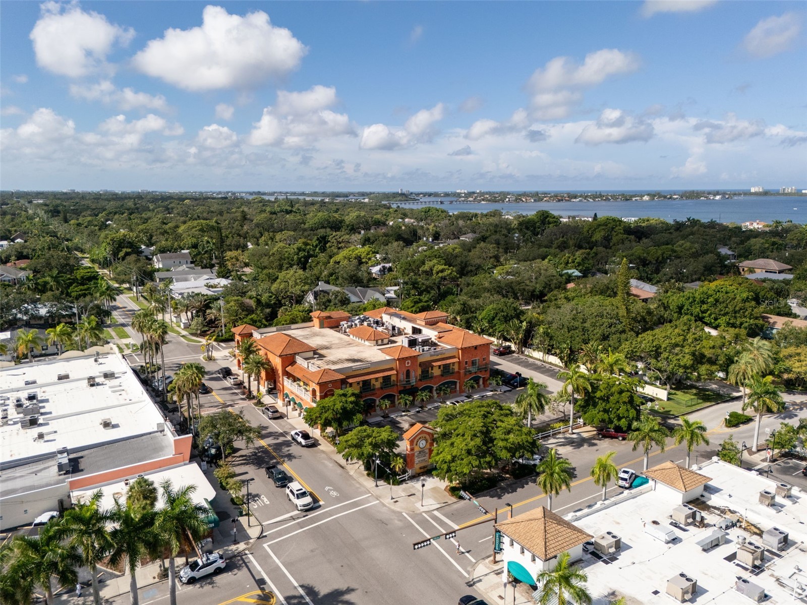 2430 Floyd Street Sarasota FL 34239 A4697497 image73