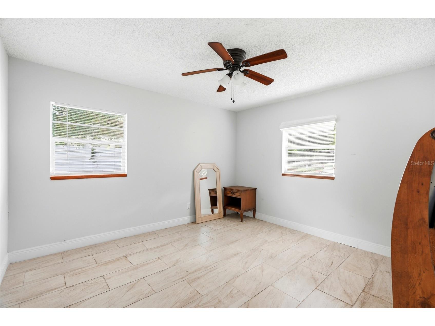 2430 N Ramona Circle Tampa FL 33612 TB8522465 image15