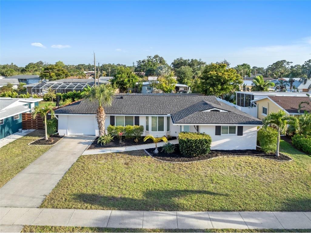 2430 Post Road Sarasota FL 34231 A4672621 image1