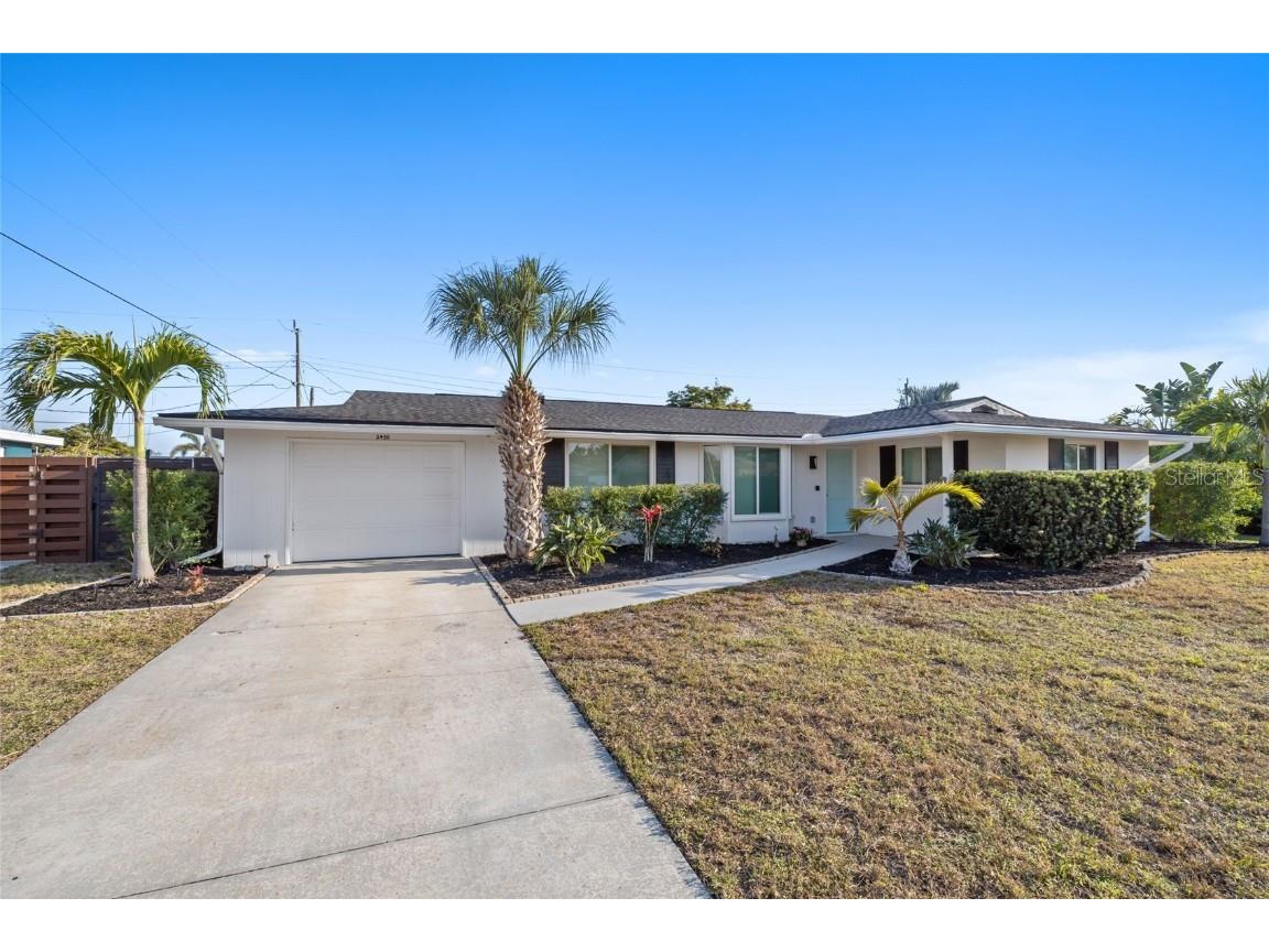 2430 Post Road Sarasota FL 34231 A4672621 image2