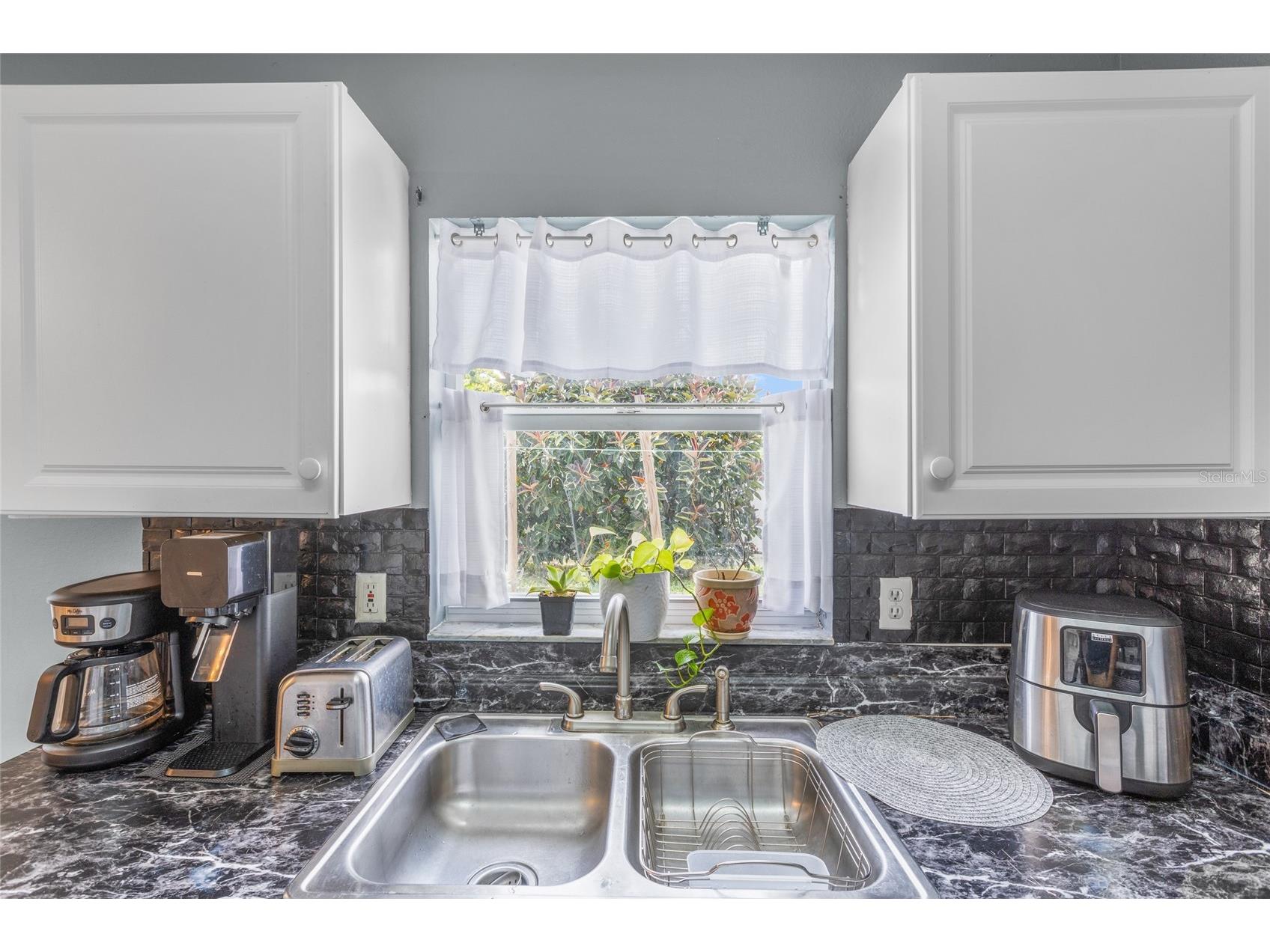 2430 Quail Run Boulevard Kissimmee FL 34744 V4948022 image11