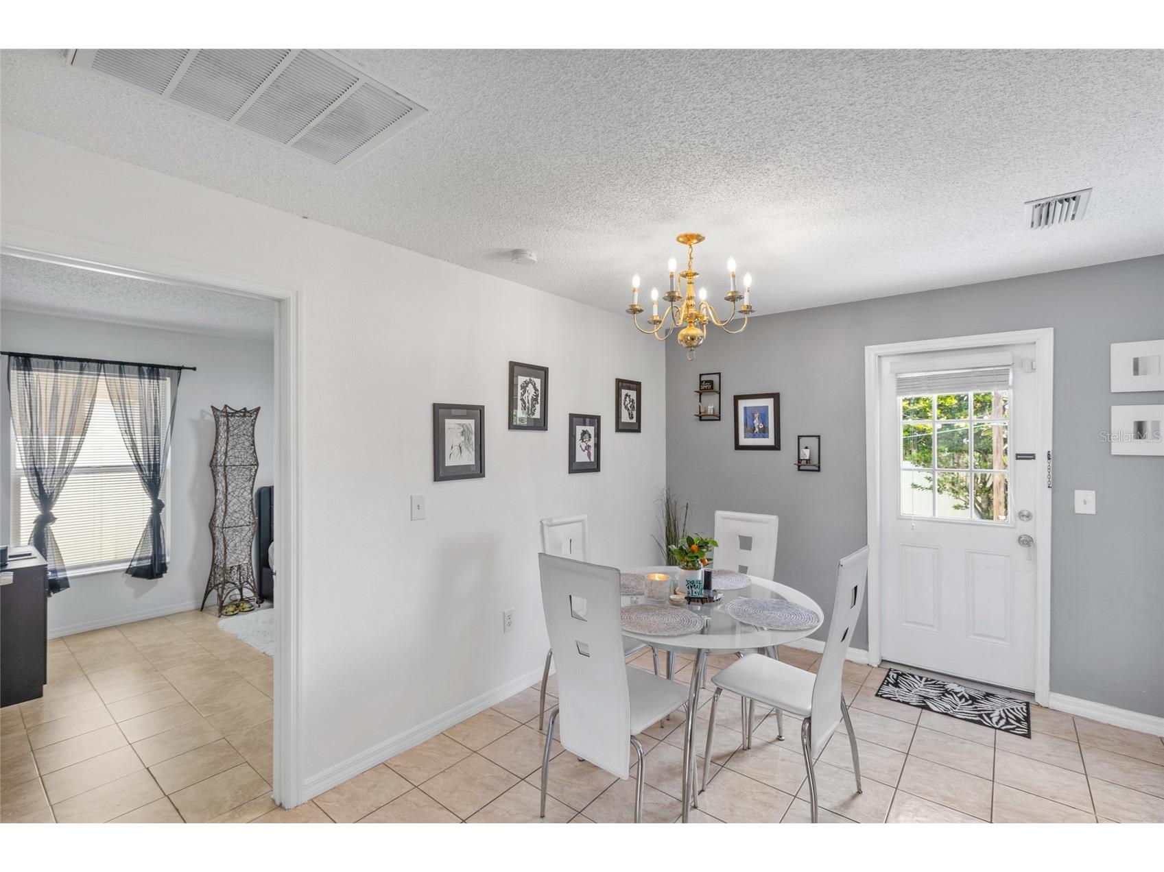 2430 Quail Run Boulevard Kissimmee FL 34744 V4948022 image14