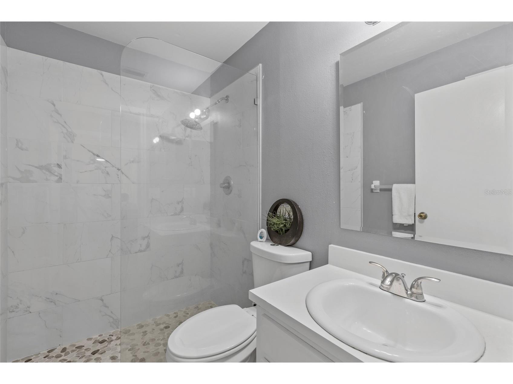 2430 Quail Run Boulevard Kissimmee FL 34744 V4948022 image23