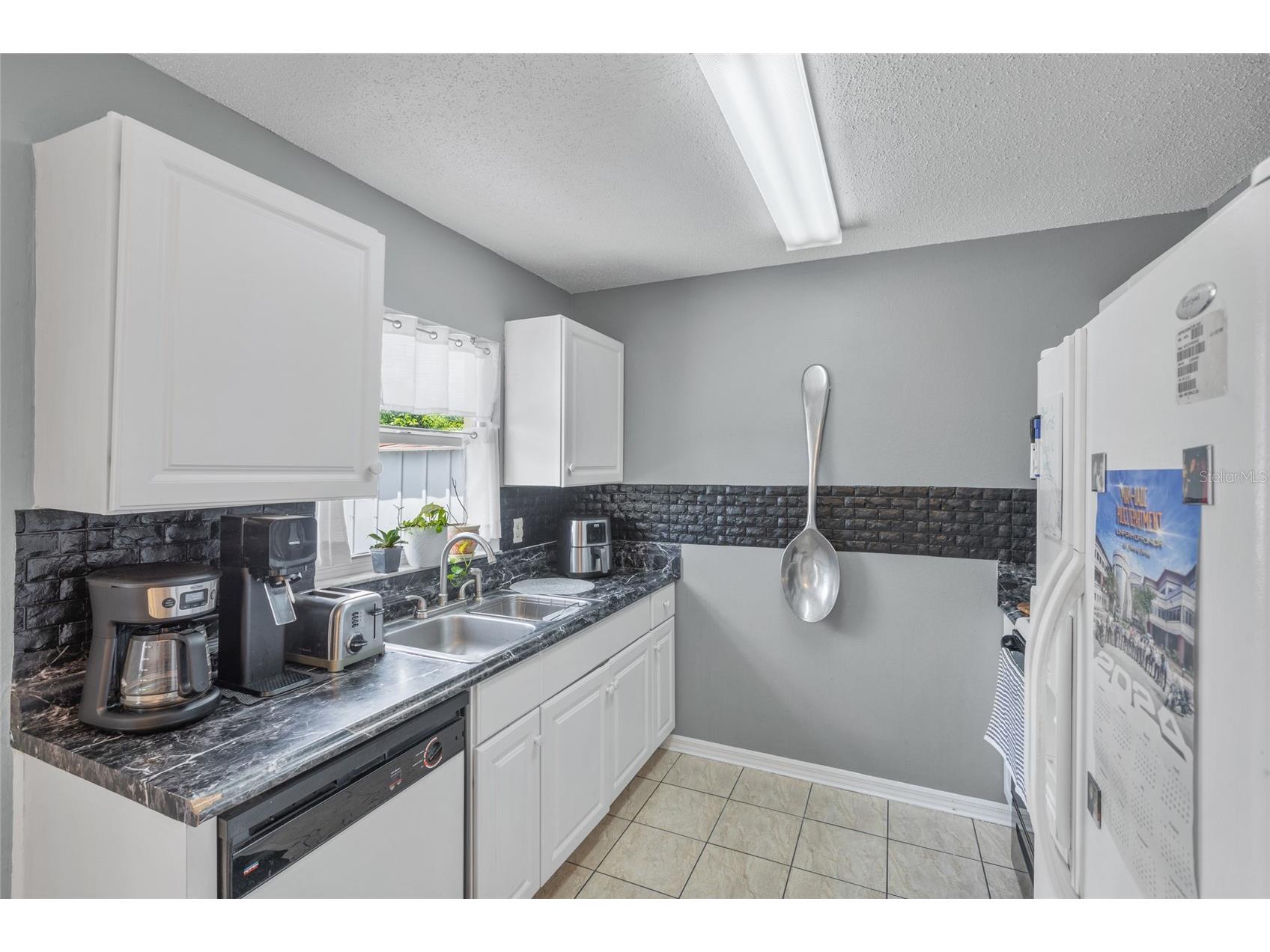 2430 Quail Run Boulevard Kissimmee FL 34744 V4948022 image9