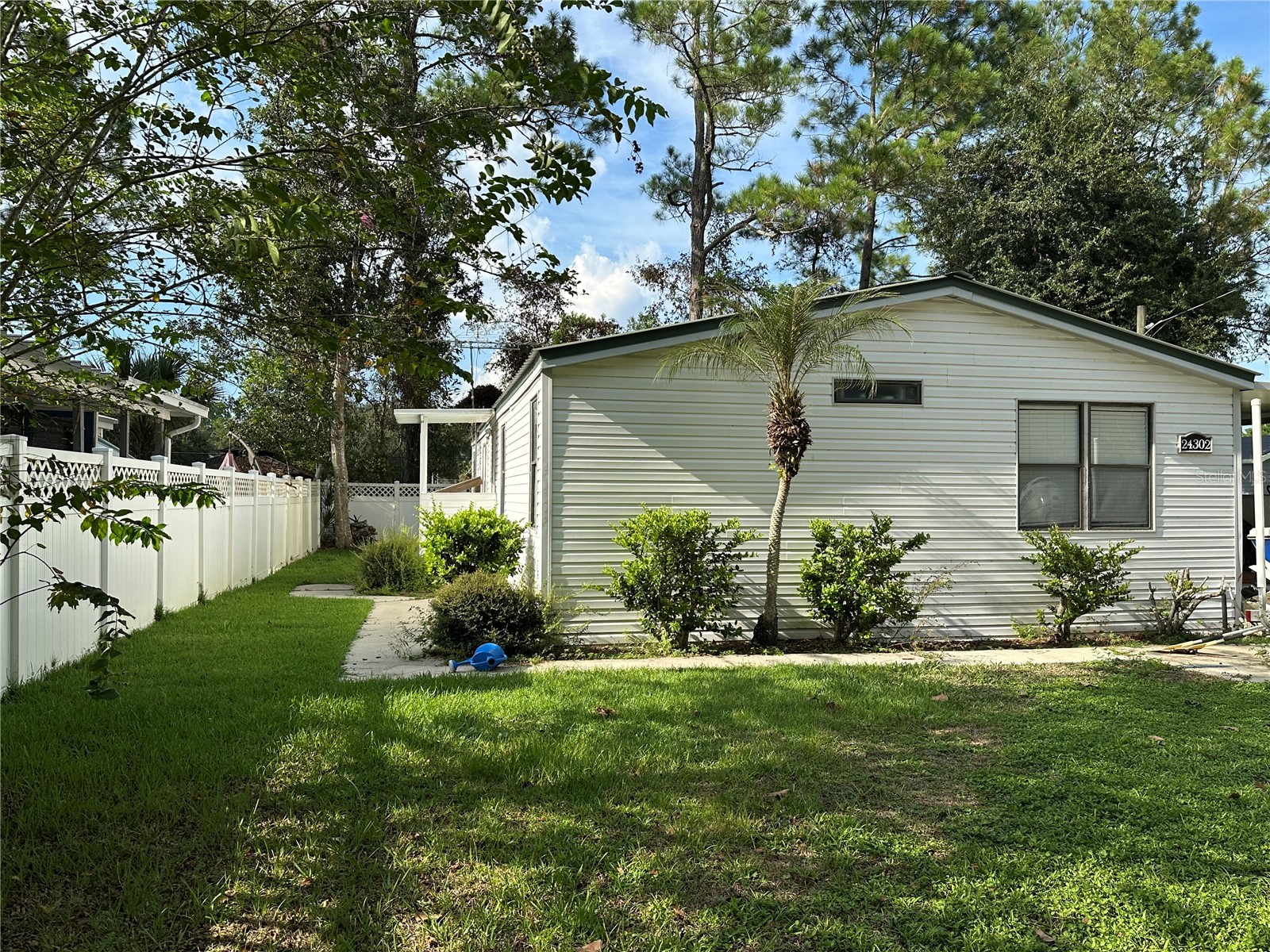 24302 Maxwell Street Astor FL 32102 R4910456 image10