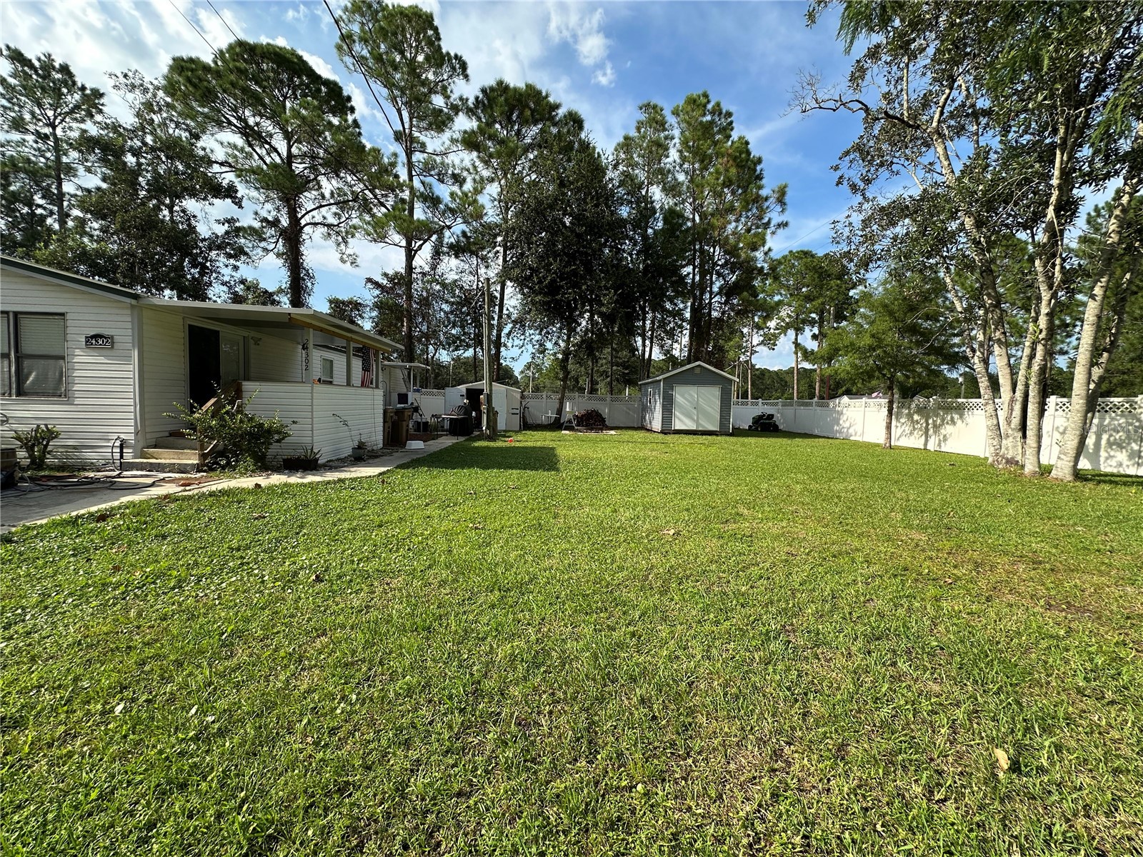 24302 Maxwell Street Astor FL 32102 R4910456 image2