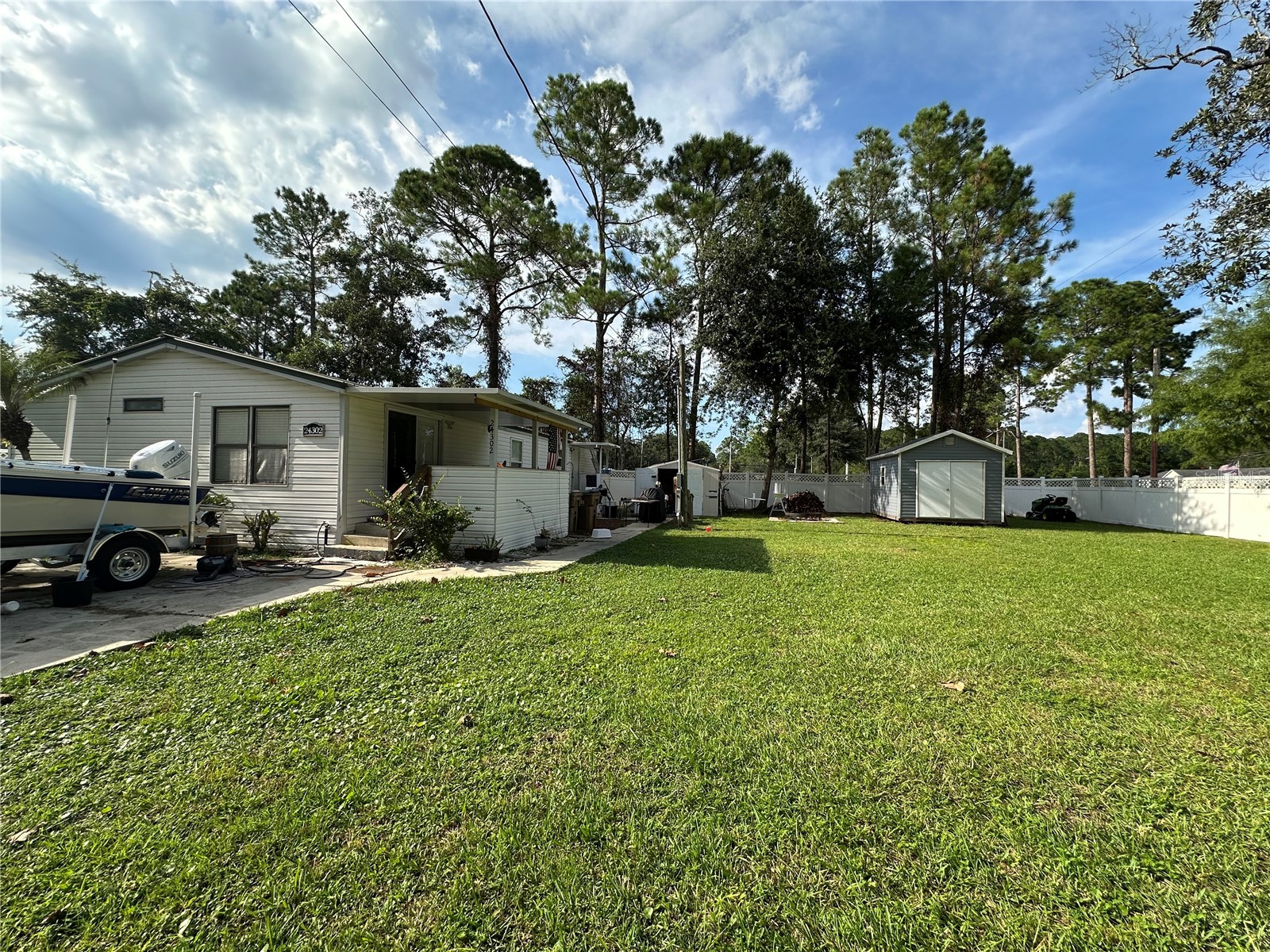 24302 Maxwell Street Astor FL 32102 R4910456 image8