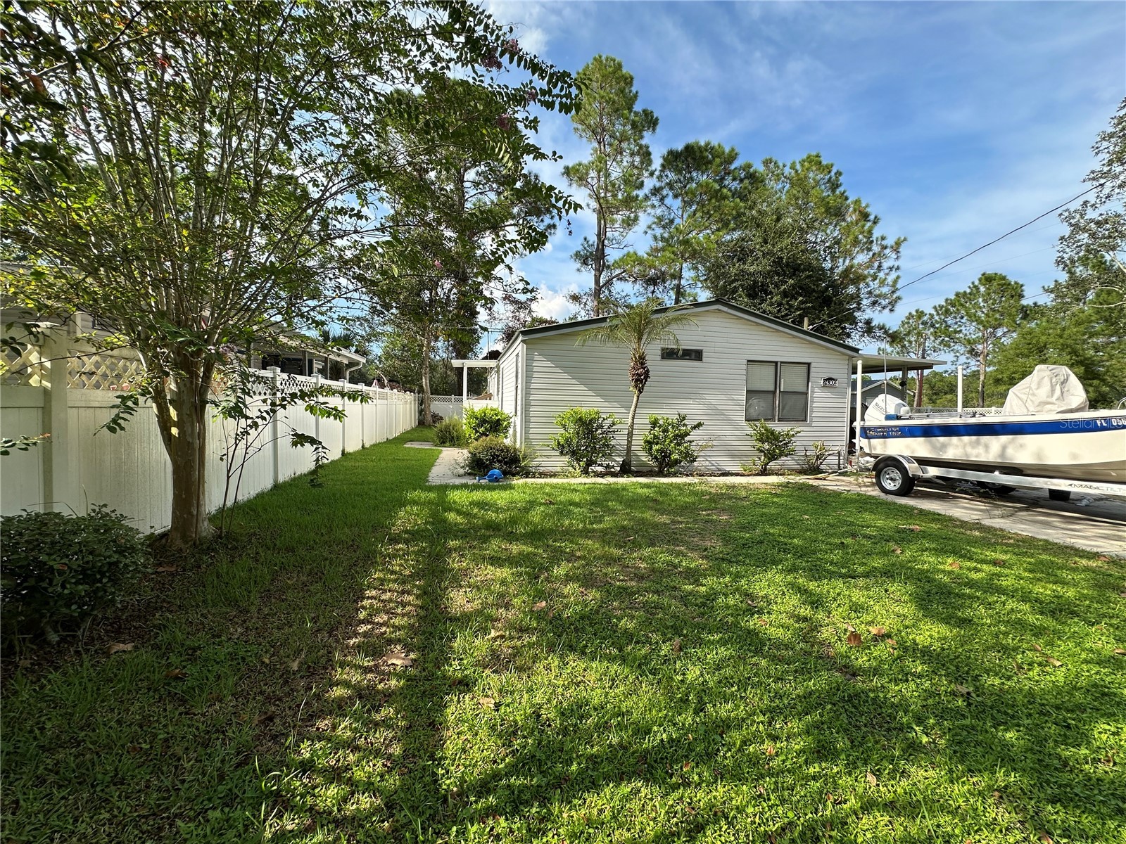 24302 Maxwell Street Astor FL 32102 R4910456 image9