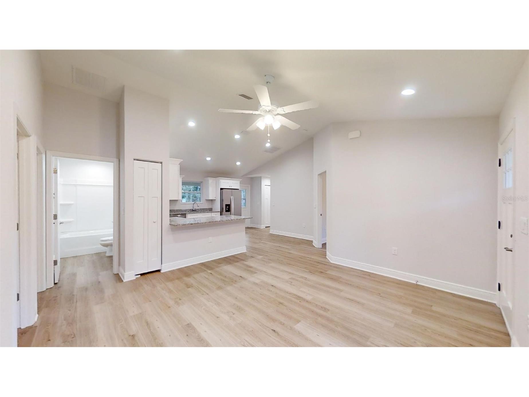 24304 NW Tamarind Lane Dunnellon FL 34431 OM728796 image3