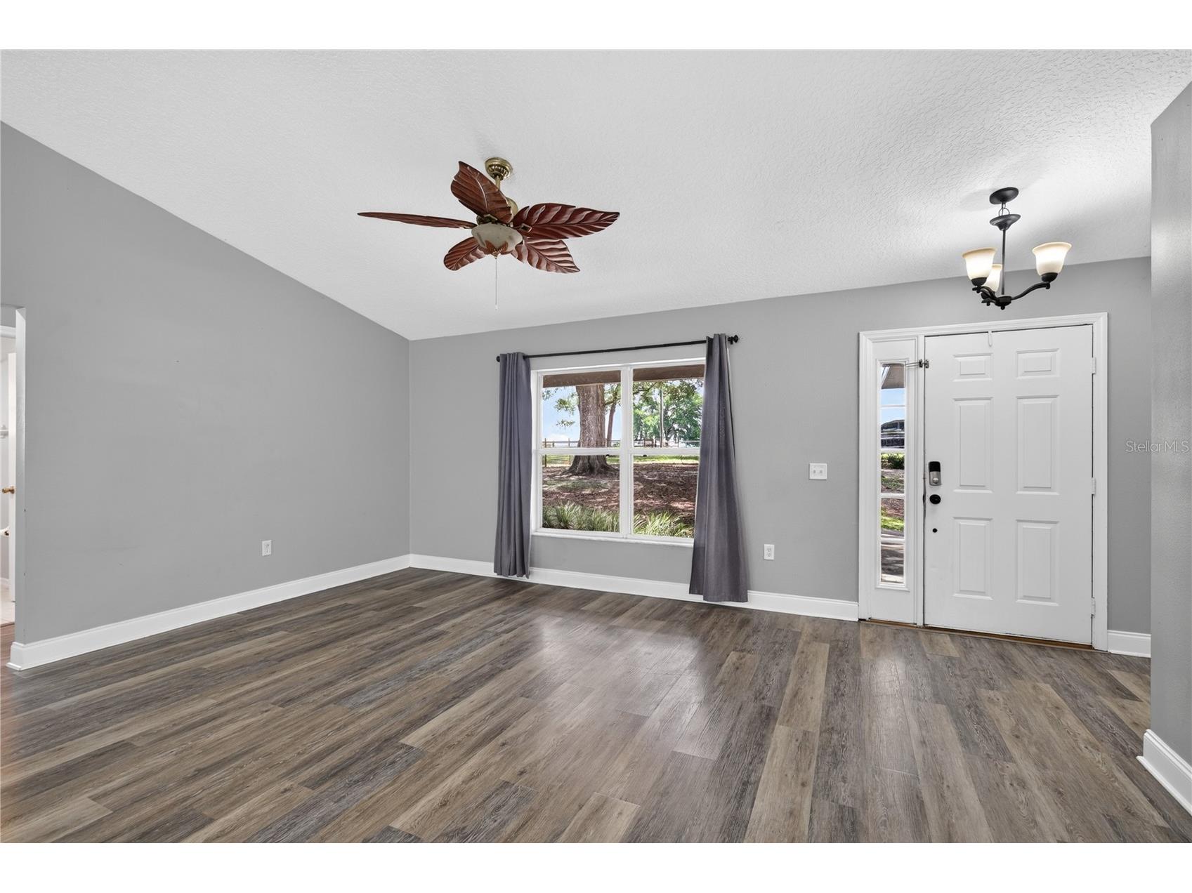 24307 Adair Avenue Sorrento FL 32776 G5115385 image5