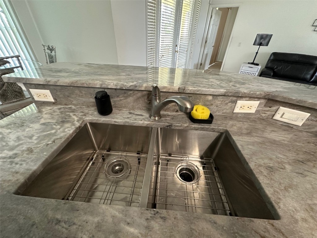 24308 Westgate Boulevard Punta Gorda FL 33980 C7515831 image9