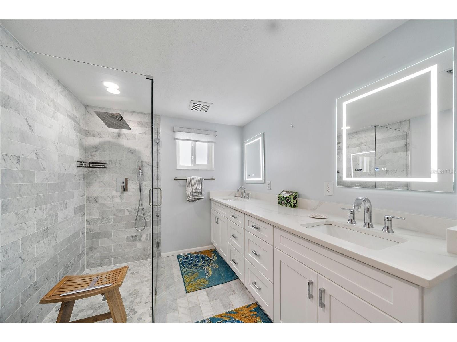 2431 Bispham Road Sarasota FL 34231 A4687726 image17