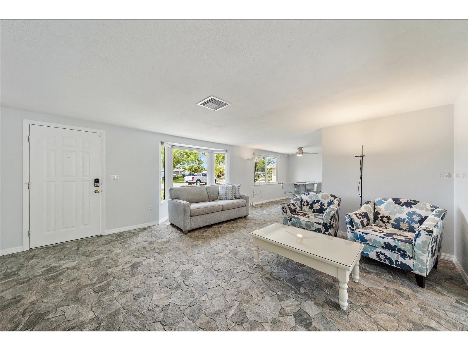 2431 Bispham Road Sarasota FL 34231 A4687726 image6