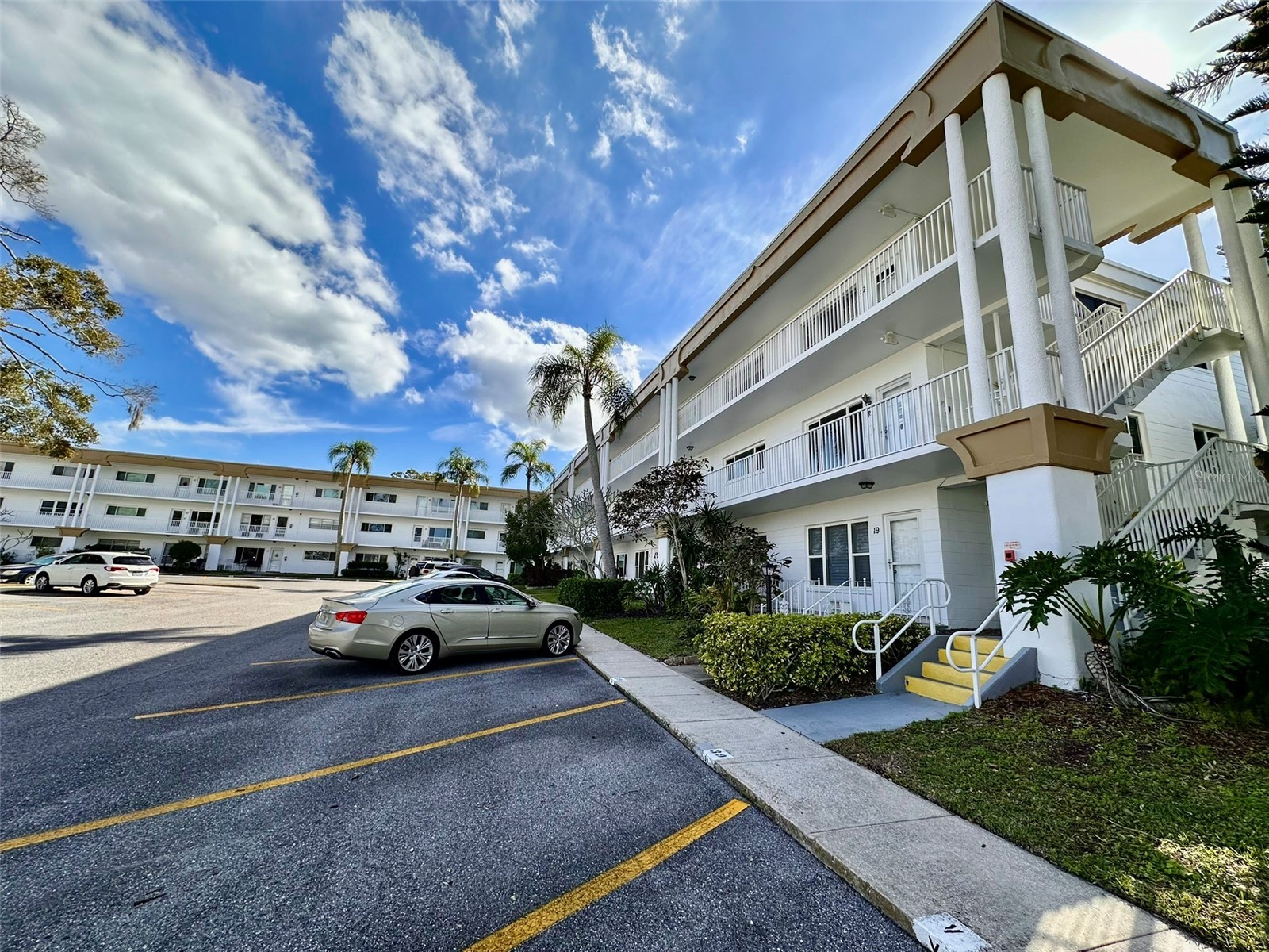 2431 Canadian Way #37 Clearwater FL 33763 TB8469449 image1