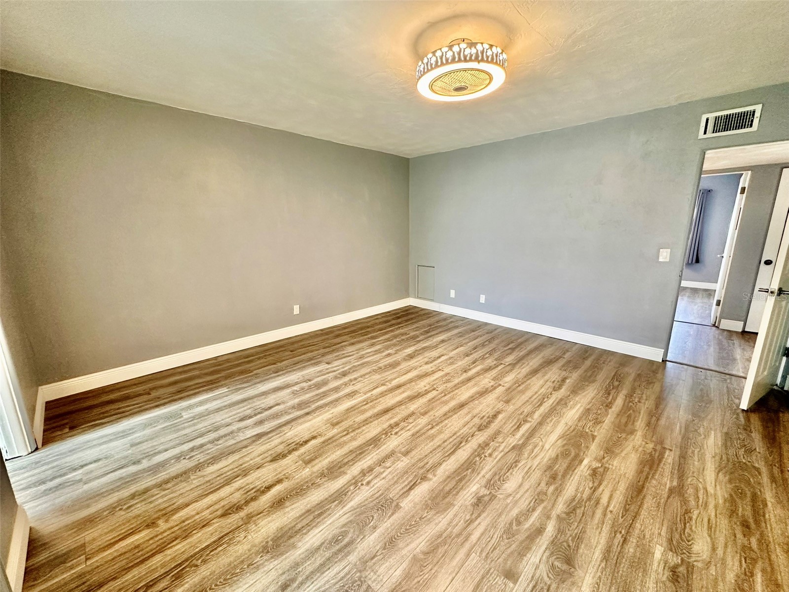 2431 Canadian Way #37 Clearwater FL 33763 TB8469449 image16