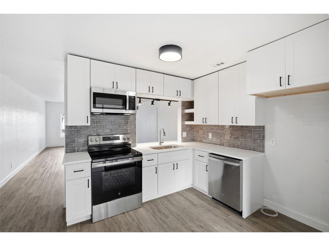 2431 Canadian Way #47 Clearwater FL 33763 O6367896 image8