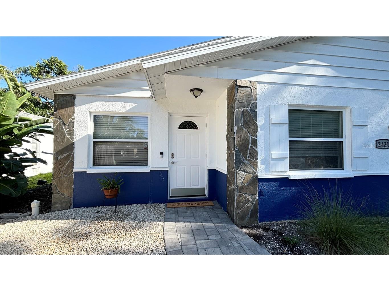 2431 Loma Linda Street Sarasota FL 34239 A4624205 image2