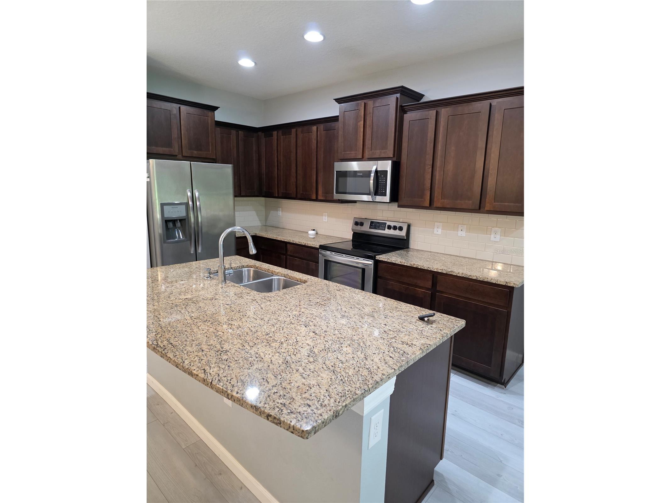 2431 Midnight Pearl Drive Sarasota FL 34240 A4689067 image32