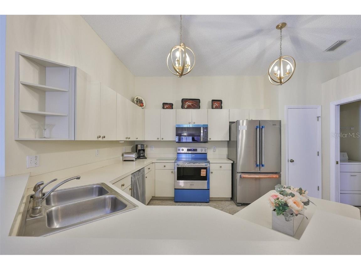 2431 Nantucket Harbor Loop #61 Sun City Center FL 33573 TB8410656 image12