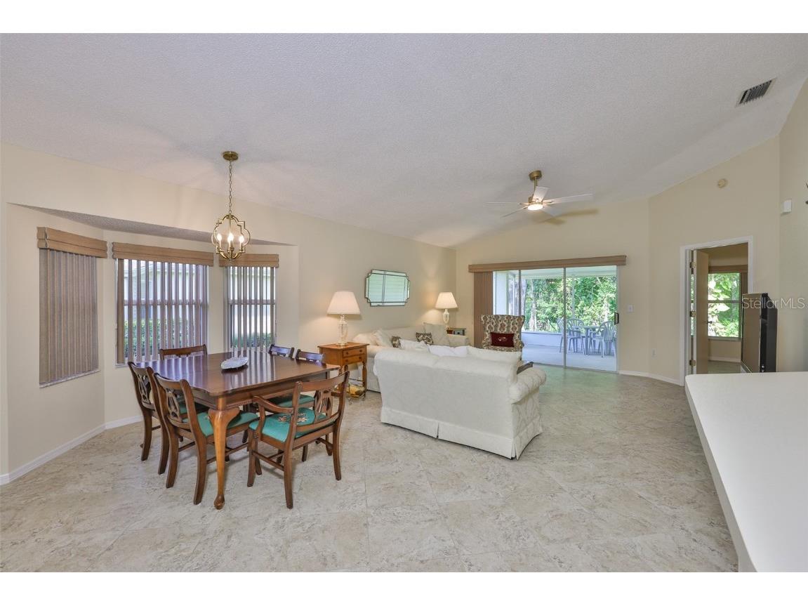 2431 Nantucket Harbor Loop #61 Sun City Center FL 33573 TB8410656 image6