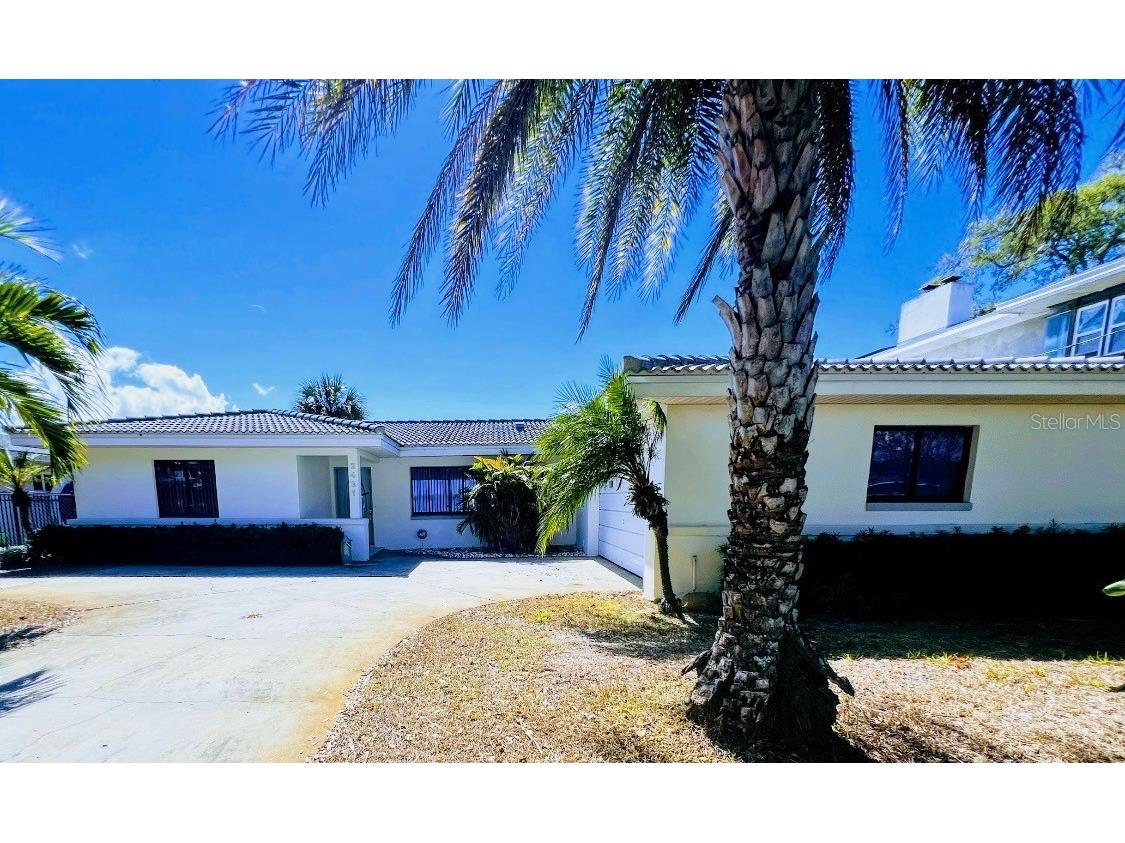 2431 Sunrise Drive SE Saint Petersburg FL 33705 - TAMPA BAY TB8486750 image2