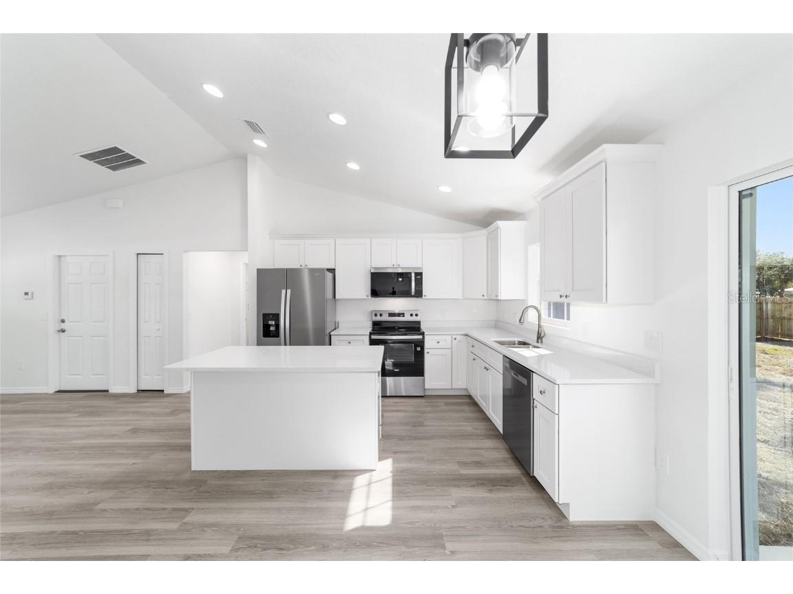 24310 NW Falcon Avenue Dunnellon FL 34431 OM716194 image26