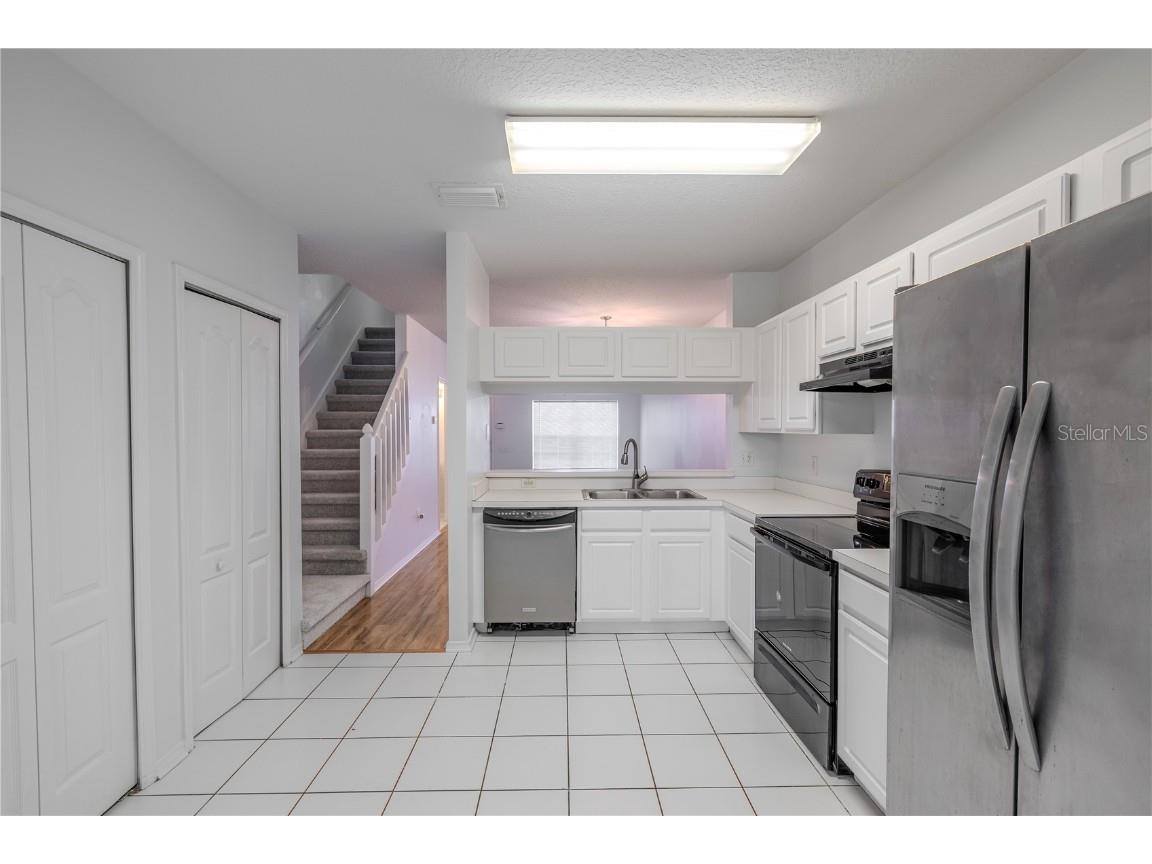 2432 Lake Woodberry Circle Brandon FL 33510 TB8331935 image12