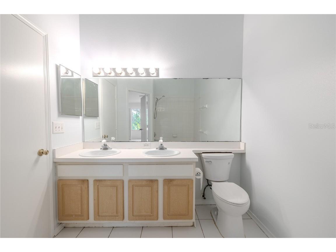 2432 Lake Woodberry Circle Brandon FL 33510 TB8331935 image29