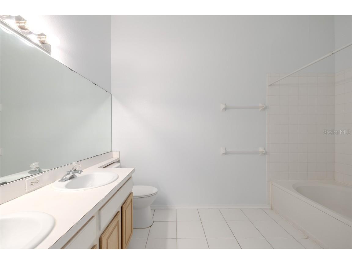 2432 Lake Woodberry Circle Brandon FL 33510 TB8331935 image31